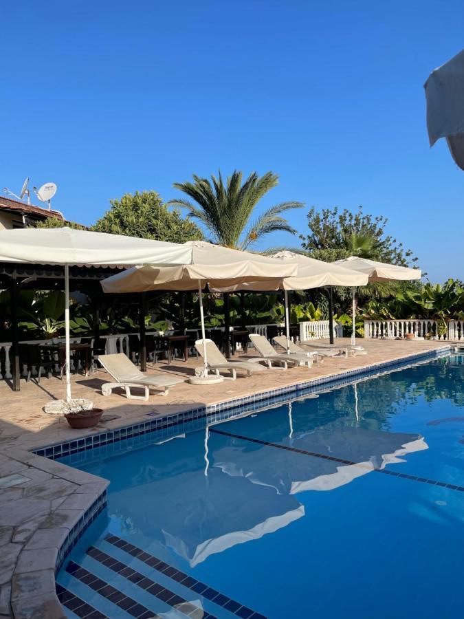 Club Alda Hotel Lapithos  Exterior photo