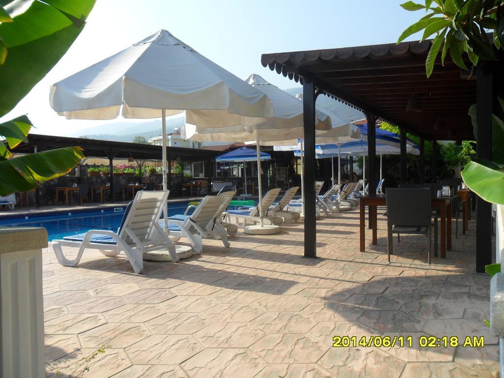 Club Alda Hotel Lapithos  Exterior photo