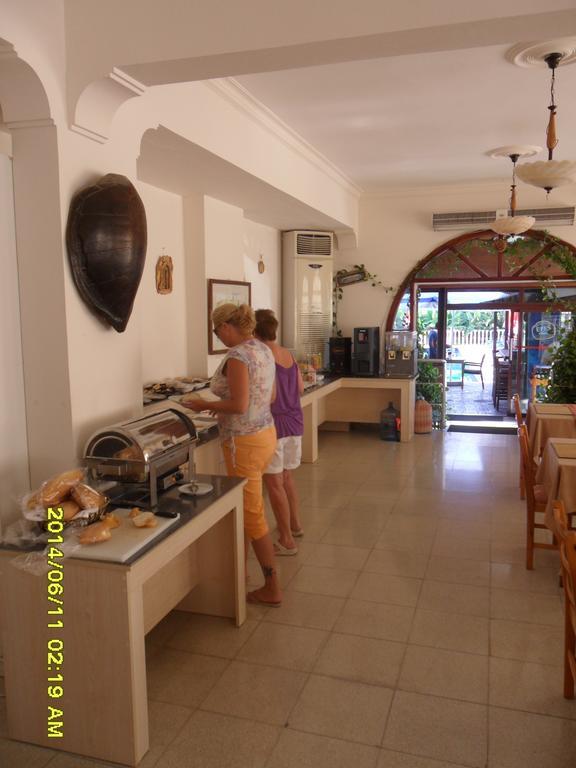 Club Alda Hotel Lapithos  Exterior photo