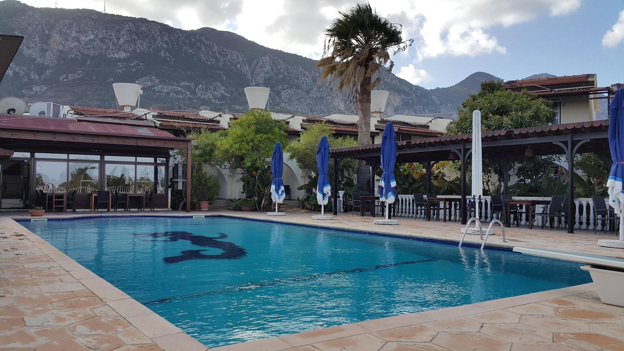 Club Alda Hotel Lapithos  Exterior photo